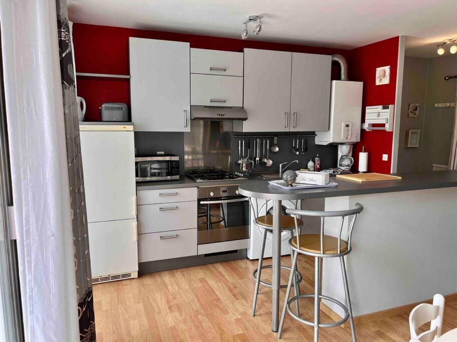 Appartement Sur Le Port. Grandcamp-Maisy Ngoại thất bức ảnh